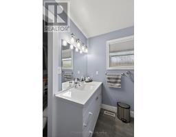 23 WOOD LILY LANE - 18