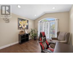 23 WOOD LILY LANE - 21