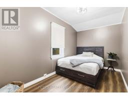 174 FURNIVAL ROAD - 22