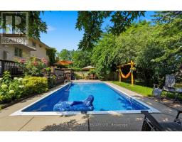 91 ST CLAIR COURT - 40