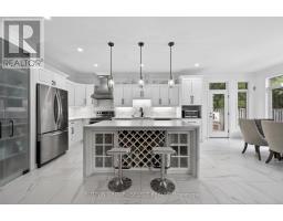 135 PLANE TREE DRIVE - 17