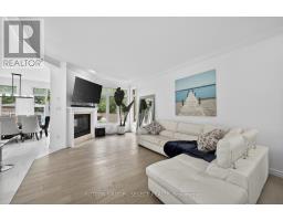 135 PLANE TREE DRIVE - 19