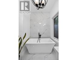 135 PLANE TREE DRIVE - 27