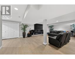 135 PLANE TREE DRIVE - 31