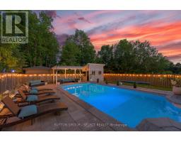 135 PLANE TREE DRIVE - 49