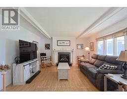 43 ST ANDREWS PLACE - 3