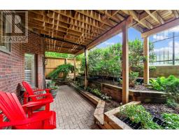 14 - 152 ALBERT STREET - 34