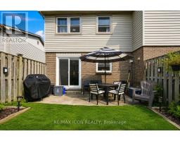 116 - 690 LITTLE GREY STREET - 33