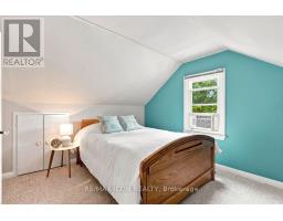 374 HALE STREET - 22