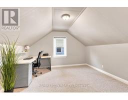 374 HALE STREET - 23