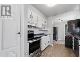 56 CLASSIC CRESCENT - 7