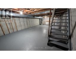 116 - 51 SHOLTO DRIVE - 14