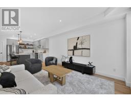 3 - 3528 EMILYCARR LANE - 14