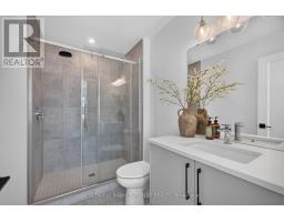 3 - 3528 EMILYCARR LANE - 30