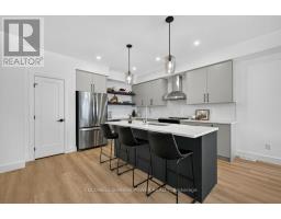 3 - 3528 EMILYCARR LANE - 4