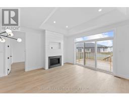 9 - 94 COASTAL CRESCENT - 18
