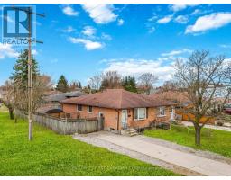 54 BRENNAN DRIVE N - 2