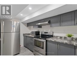54 BRENNAN DRIVE N - 21