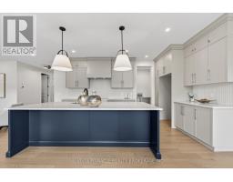6875 HEATHWOODS AVENUE - 11