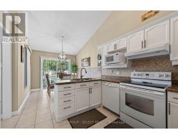 22 - 861 SHELBORNE STREET - 23