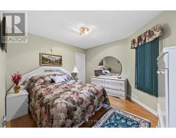 22 - 861 SHELBORNE STREET - 31