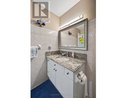 22 - 861 SHELBORNE STREET - 33