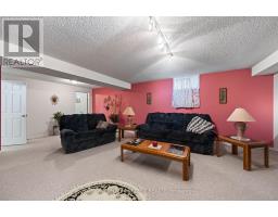 22 - 861 SHELBORNE STREET - 35