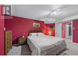 22 - 861 SHELBORNE STREET - 38