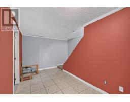 7 FANJOY DRIVE - 27