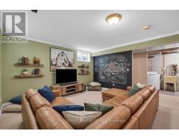 7 FANJOY DRIVE - 30