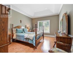 2285 LILAC AVENUE - 23
