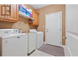 2285 LILAC AVENUE - 28