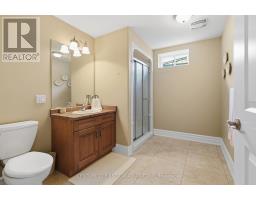 2285 LILAC AVENUE - 35