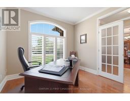 2285 LILAC AVENUE - 9