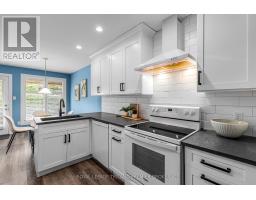 7 - 1755 LOUISE BOULEVARD - 16