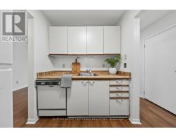 52 - 136 CONWAY DRIVE - 10