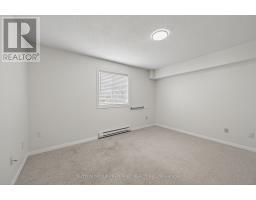 52 - 136 CONWAY DRIVE - 19