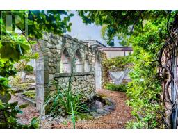 161 NANCY STREET - 44