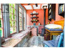 161 NANCY STREET - 46
