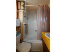 382 WORTLEY ROAD - 13