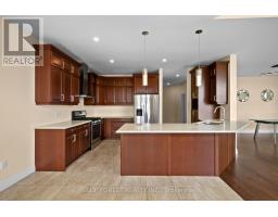 177 - 1061 EAGLETRACE DRIVE - 16