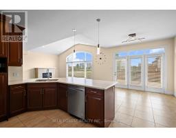 177 - 1061 EAGLETRACE DRIVE - 18
