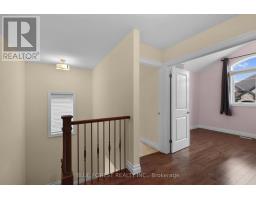 177 - 1061 EAGLETRACE DRIVE - 22