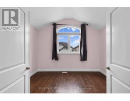 177 - 1061 EAGLETRACE DRIVE - 25