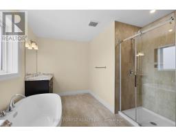 177 - 1061 EAGLETRACE DRIVE - 34