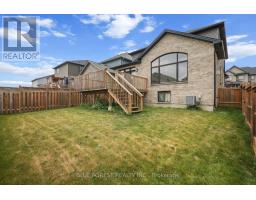 177 - 1061 EAGLETRACE DRIVE - 40