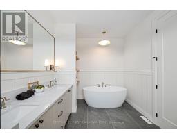 876 WHITE PINE STREET - 21