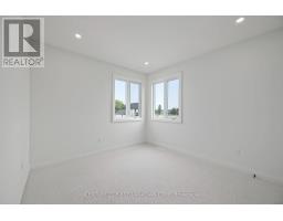 876 WHITE PINE STREET - 26