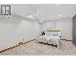 1665 PHILLBROOK CRESCENT - 46