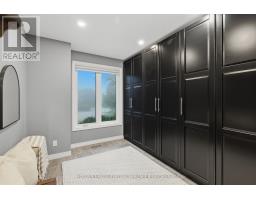 39 HUTCHINSON PLACE - 23